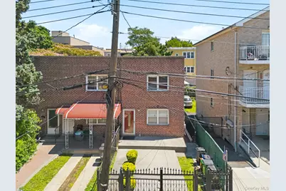 1822 Delancey Place, Bronx, NY 10462 - Photo 24