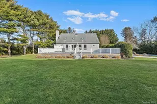 39 Tanners Neck Ln, Westhampton, NY 11977 - Photo 14
