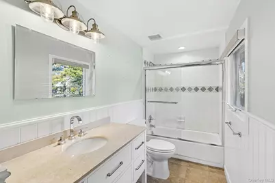 39 Tanners Neck Lane, Westhampton, NY 11977 - Photo 8