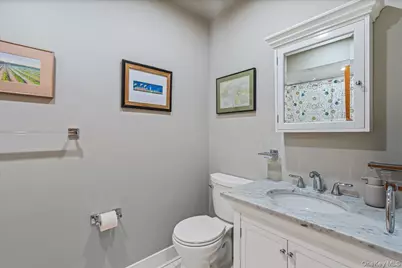 24 Tanglewood Trail, Hampton Bays, NY 11946 - Photo 18