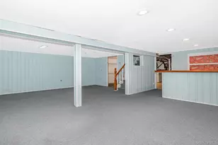 30 Poplar Ave, Farmingdale, NY 11735 - Photo 20