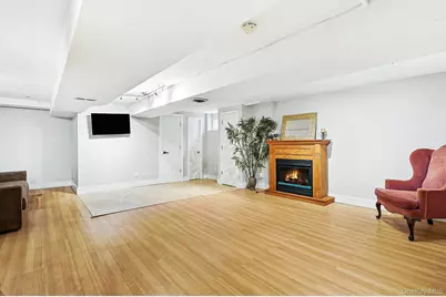 45 Rugby Road, New Rochelle, NY 10804 - Photo 22