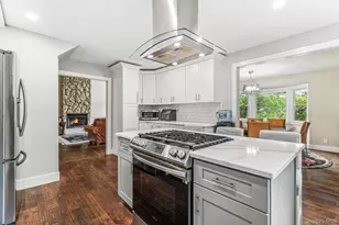 45 Rugby Rd, New Rochelle, NY 10804 - Photo 8