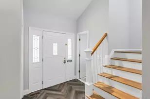 52 Edgewood Rd, Port Washington, NY 11050 - Photo 4