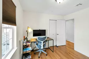 52 Edgewood Rd, Port Washington, NY 11050 - Photo 22