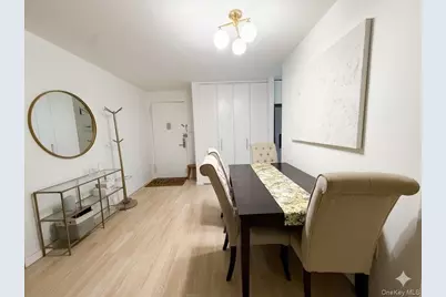 77 Fulton Street #6F, New York, NY 10038 - Photo 2