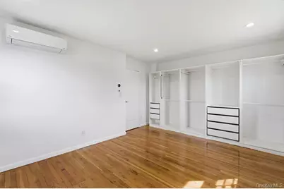 8928 133rd Avenue, Ozone Park, NY 11417 - Photo 8