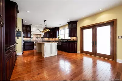1137 Northern Boulevard, Baldwin, NY 11510 - Photo 16