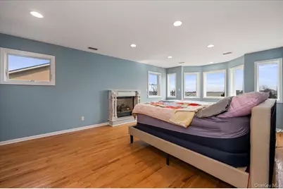 1137 Northern Boulevard, Baldwin, NY 11510 - Photo 20