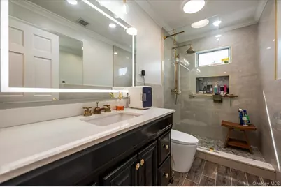 1137 Northern Boulevard, Baldwin, NY 11510 - Photo 30