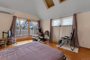 217-63 Corbett Rd, Bayside, NY 11361 - Photo 10