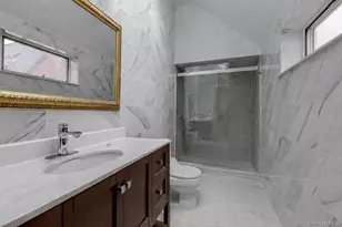 217-63 Corbett Rd, Bayside, NY 11361 - Photo 14