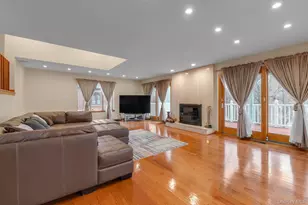 217-63 Corbett Rd, Bayside, NY 11361 - Photo 2