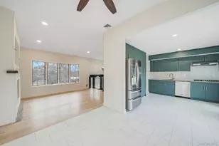 73 Parnell Dr, Smithtown, NY 11787 - Photo 28