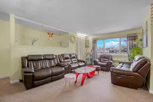 68-04 150th St, Flushing, NY 11367 - Photo 2