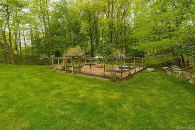 19 Deer Run Road, South Salem, NY 10590 - Photo 38