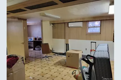 166-14 Cross Island Parkway, Whitestone, NY 11357 - Photo 22