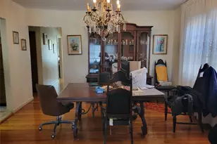 166-14 Cross Island Pkwy, Whitestone, NY 11357 - Photo 14