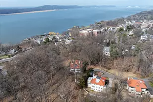 75 Oliphant Ave, Dobbs Ferry, NY 10522 - Photo 4