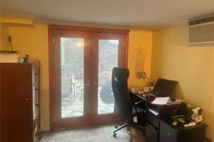 13 Summitt Pl, Valhalla, NY 10595 - Photo 8