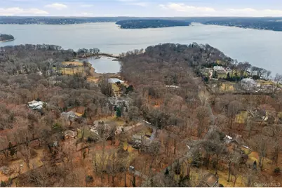 5 Cherrylawn Lane, Northport, NY 11768 - Photo 44