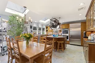 5 Cherrylawn Ln, Northport, NY 11768 - Photo 10