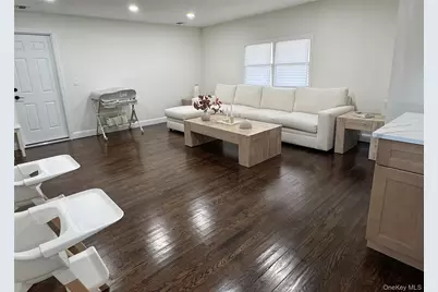 43 W Shore Road, Oakdale, NY 11769 - Photo 6