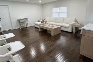 43 W Shore Rd, Oakdale, NY 11769 - Photo 6