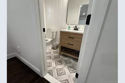 43 W Shore Road, Oakdale, NY 11769 - Photo 10