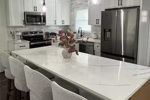 43 W Shore Rd, Oakdale, NY 11769 - Photo 4