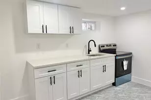 123-23 Milburn St, Springfield Gardens, NY 11413 - Photo 16