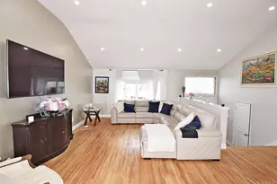 3029 Ann St, Baldwin, NY 11510 - Photo 4