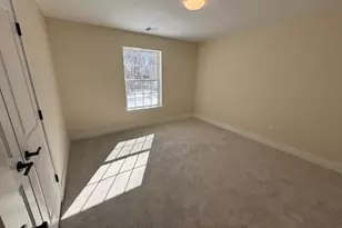 2384 A N/C Walnut Ave, Ronkonkoma, NY 11779 - Photo 22