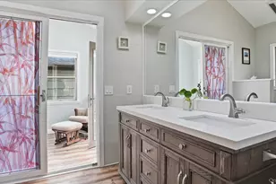 254 Meeting House Creek Rd, Aquebogue, NY 11901 - Photo 14