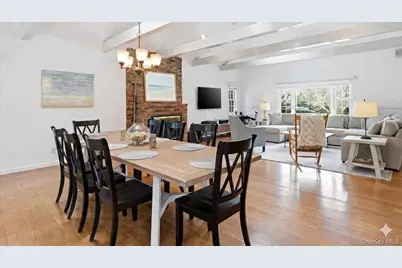 254 Meeting House Creek Road, Aquebogue, NY 11901 - Photo 6