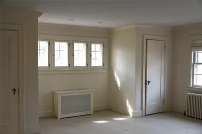 16 Bon Air Avenue, New Rochelle, NY 10804 - Photo 16