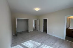 2384 B N/C Walnut Ave, Ronkonkoma, NY 11779 - Photo 12