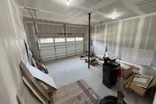 2384 B N/C Walnut Ave, Ronkonkoma, NY 11779 - Photo 26