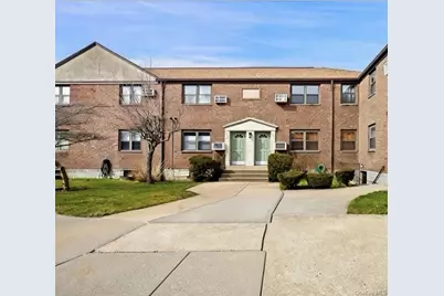 246-29 57th Drive #B110, Douglaston, NY 11362 - Photo 2