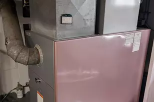 4 Michelle Dr, Newburgh, NY 12550 - Photo 28