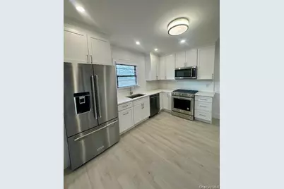 361 E Olive Street, Long Beach, NY 11561 - Photo 8