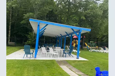 37 Robert Road, Kiamesha Lake, NY 12751 - Photo 26