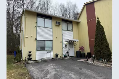 37 Robert Road, Kiamesha Lake, NY 12751 - Photo 10