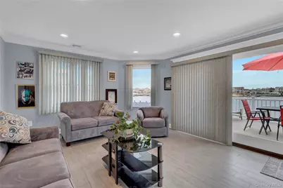 10 Beach Road, Massapequa, NY 11758 - Photo 26