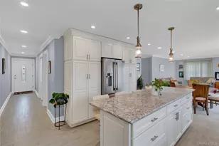 10 Beach Rd, Massapequa, NY 11758 - Photo 8