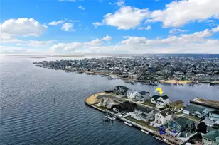 10 Beach Rd, Massapequa, NY 11758 - Photo 28