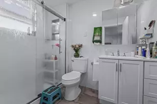 38-19 219th St, Bayside, NY 11361 - Photo 10