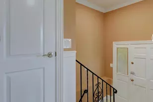 168 Robinwood Ave, Hempstead, NY 11550 - Photo 4