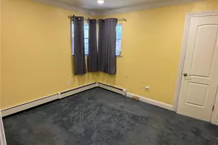 168 Robinwood Ave, Hempstead, NY 11550 - Photo 8