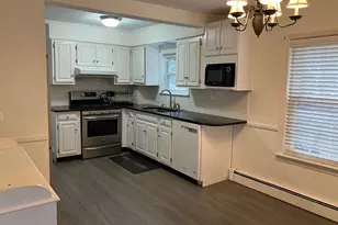 18 Park Ave, Glen Cove, NY 11542 - Photo 6